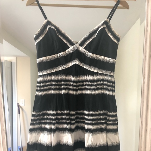 BCBG dress size 0 worn once - Picture 2 of 4